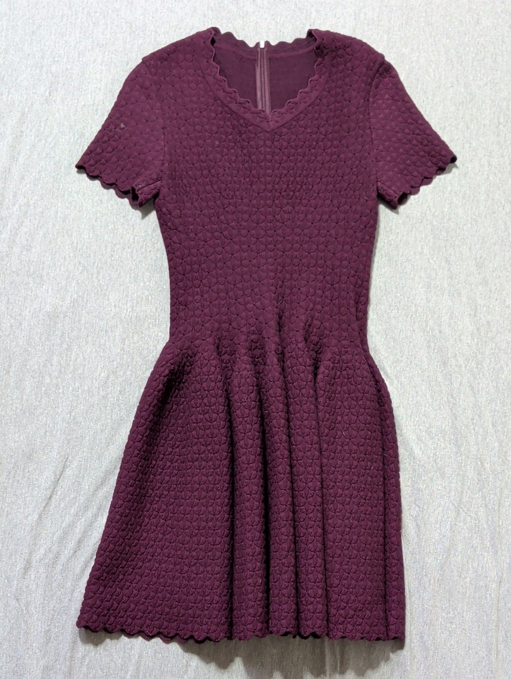 Alaia Paris Wool Blend Plum Scalloped Knit V-Neck Mini Dress Zip Up Dress